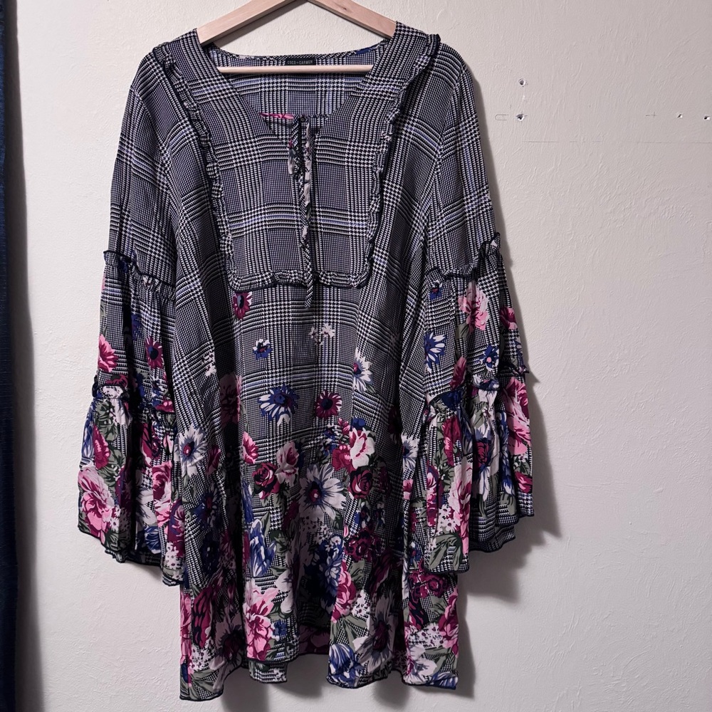 Coco + Carmen floral and plaid bell flutter sleeve dress Size XXL